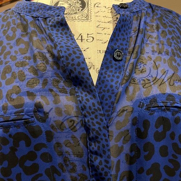 Women’s sheer blue and black leopard print blouse - Picture 4 of 10
